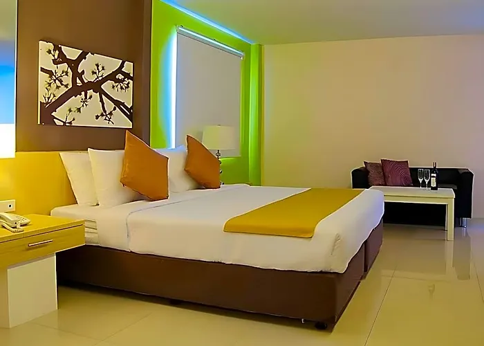 Grand Alpine 3* Бангкок